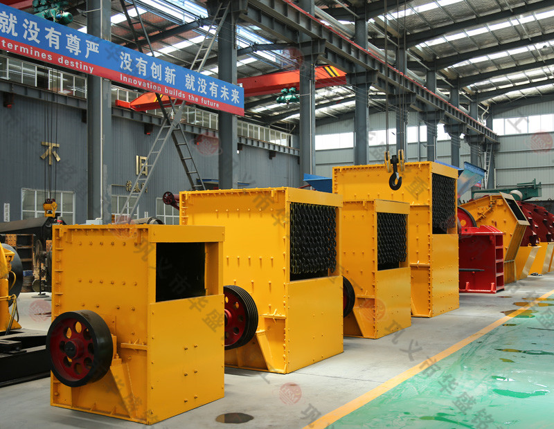 河卵石粉碎制砂設(shè)備哪家好？